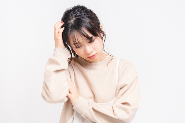 困っているお母さん